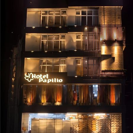 Hotel Papilio Māldah Exteriér fotografie
