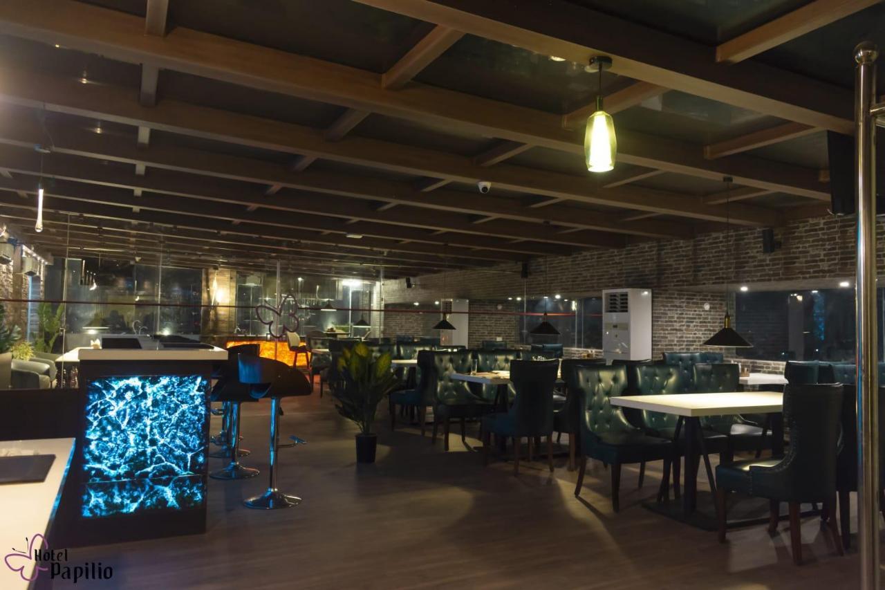 Hotel Papilio Māldah Exteriér fotografie